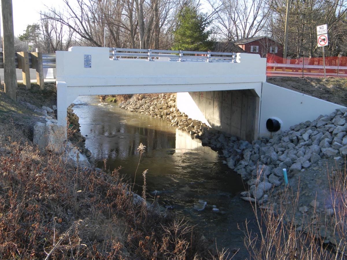 A view of the Riegelsberger Road bridge, showing the three-sided culvert